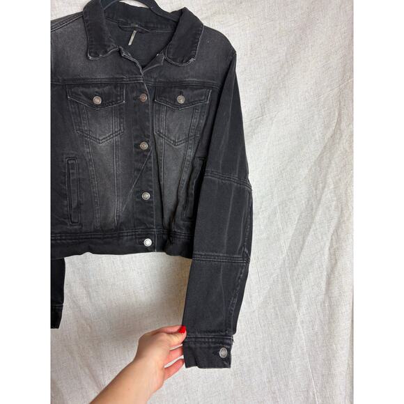 Free People We the Free Rumors Black Denim Jacket Sz. S - Picture 11 of 13